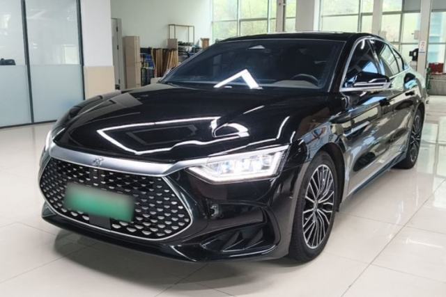 Ojetý BYD Han 2022 DM-i 121KM Luxury Model