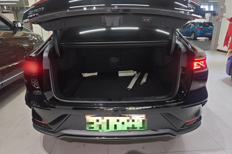 Used BYD Han 2022 DM-i 121KM Prestige Model Trunk