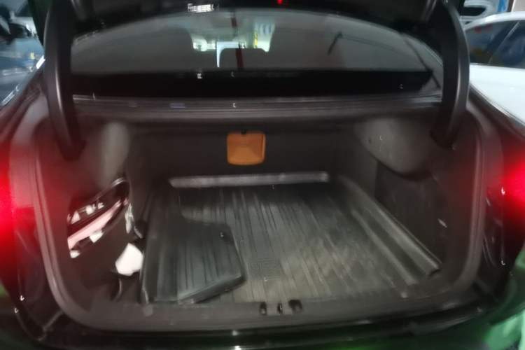 Used BYD Han 2022 DM-i 121KM Luxury Model Trunk