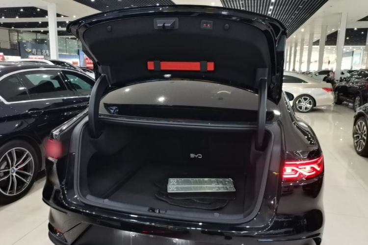 Used BYD Han 2022 EV Genesis Edition 715 km Front-Wheel-Drive Flagship Model Trunk