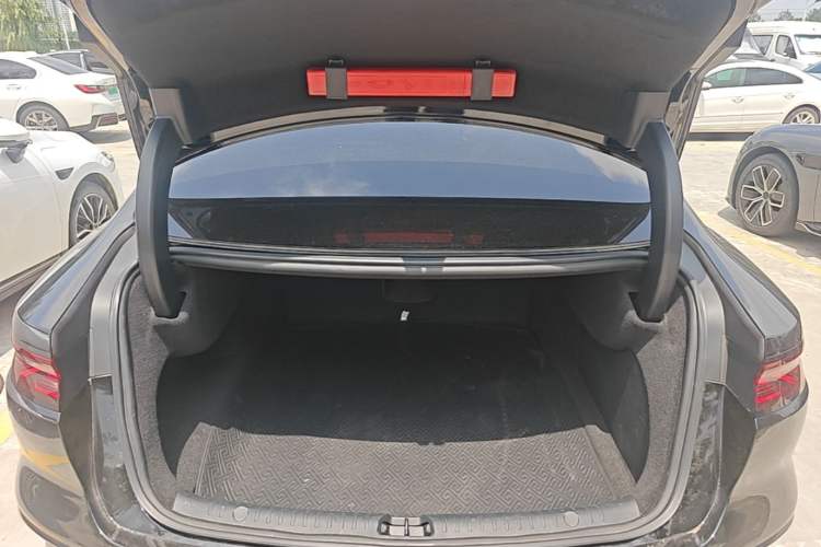 Used BYD Han 2022 EV Genesis Edition 715 km Front-Wheel-Drive Flagship Model Trunk