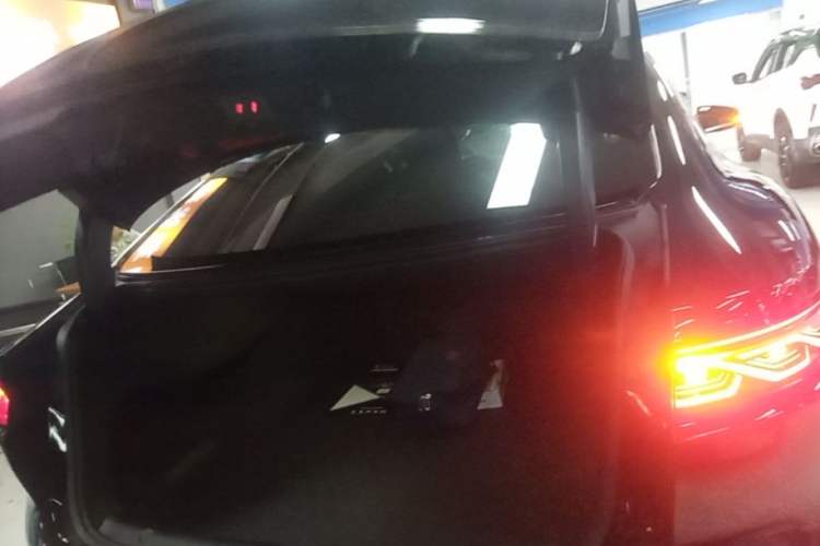 Used BYD Han 2022 DM-i 121KM Prestige Model Trunk