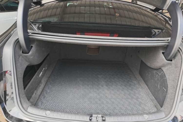Used BYD Han 2022 DM-i 121KM Prestige Model Trunk