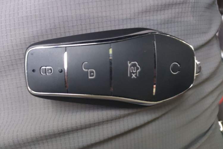 Used BYD Han 2022 DM-i 121KM Luxury Model Vehicle Key
