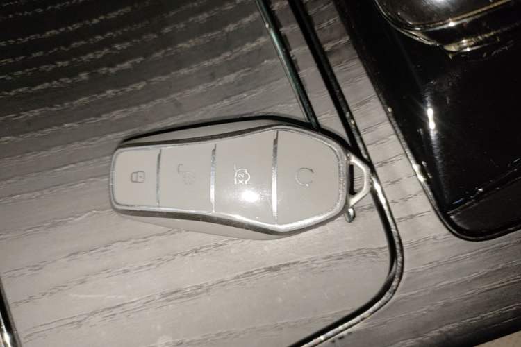 Used BYD Han 2022 EV Genesis Edition 610KM All-Wheel Drive Premium Model Vehicle Key