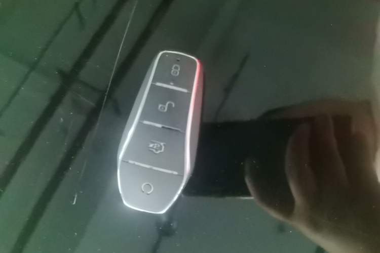 Used BYD Han 2022 EV Genesis Edition 610KM All-Wheel Drive Premium Model Vehicle Key