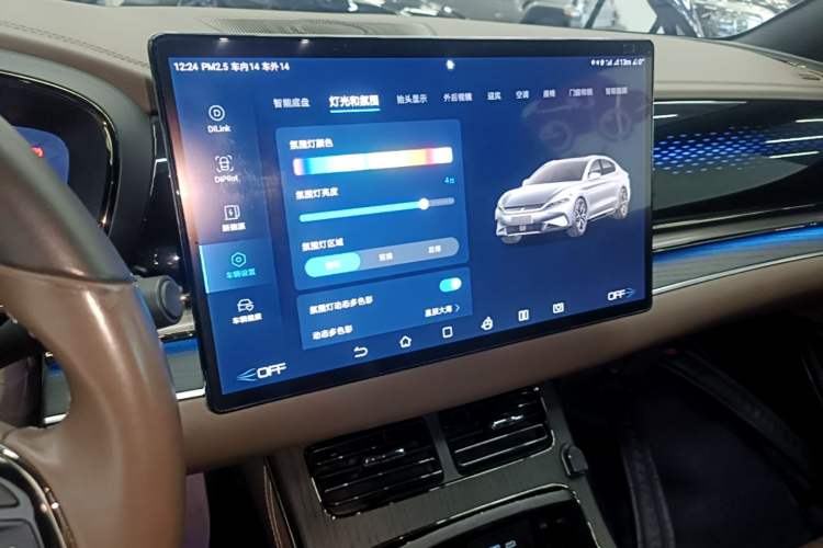 Used BYD Han 2022 EV Genesis Edition 715 km Front-Wheel-Drive Flagship Model Audio And AC Panel