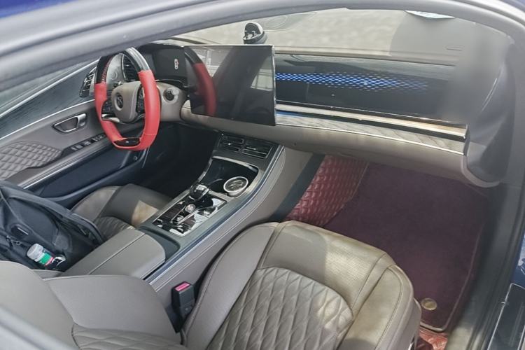 Used BYD Han 2022 EV Genesis Edition 715 km Front-Wheel-Drive Flagship Model Center Console