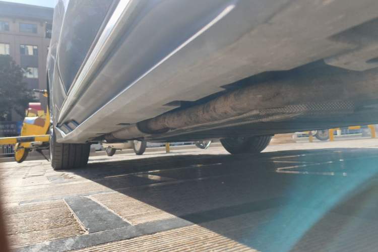 Used BYD Han 2022 DM-i 121KM Luxury Model Chassis Front Right