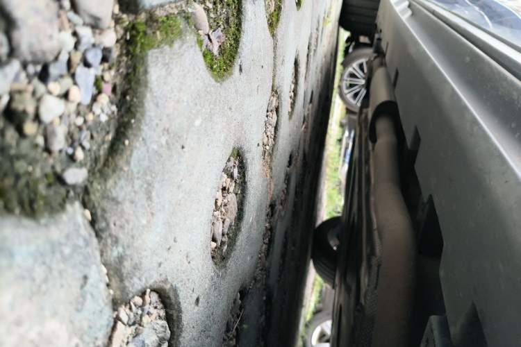 Used BYD Han 2022 DM-i 121KM Prestige Model Chassis Front Right