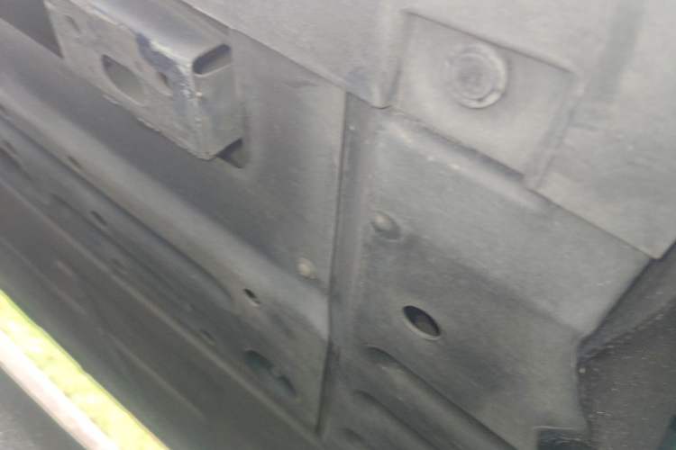 Used BYD Han 2022 DM-i 242km Flagship Model Chassis Rear Left