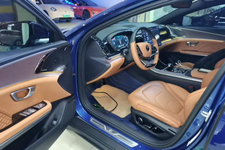Used BYD Han 2022 EV Genesis Edition 610KM All-Wheel Drive Premium Model Driver Seat