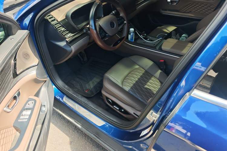 Used BYD Han 2022 DM-i 121KM Luxury Model Driver Seat