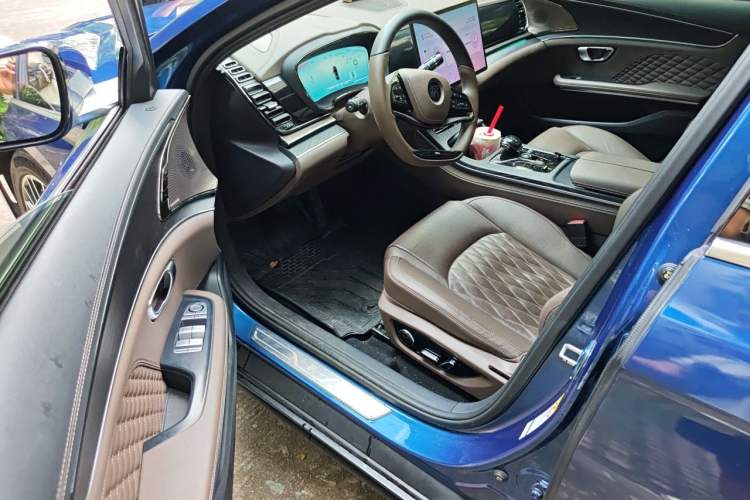 Used BYD Han 2022 DM-i 121KM Luxury Model Driver Seat