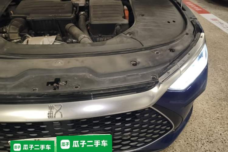 Used BYD Han 2022 DM-i 121KM Luxury Model Engine Bay Left