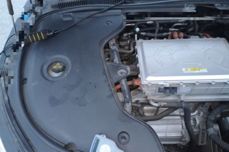 Used BYD Han 2022 EV Genesis Edition 610KM All-Wheel Drive Premium Model Engine Bay Right