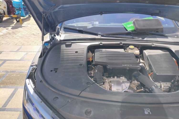 Used BYD Han 2022 DM-i 121KM Luxury Model Engine Bay Right