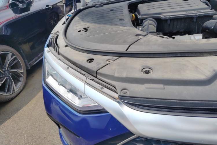 Used BYD Han 2022 DM-p 202km Four-Wheel Drive Flagship Model Engine Bay Right