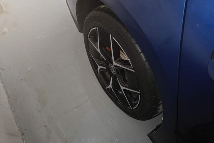 Used BYD Han 2022 DM-i 242km Flagship Model Exterior 5