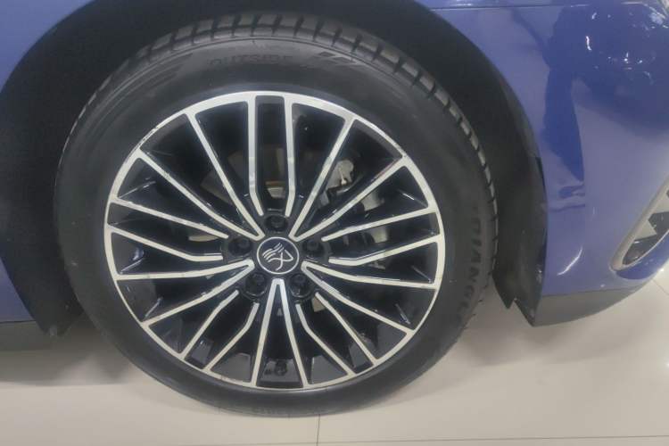 Used BYD Han 2022 DM-i 121KM Luxury Model Exterior 5
