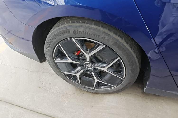 Used BYD Han 2022 EV Genesis Edition 715KM Front-Wheel-Drive Prestige Model Exterior 5