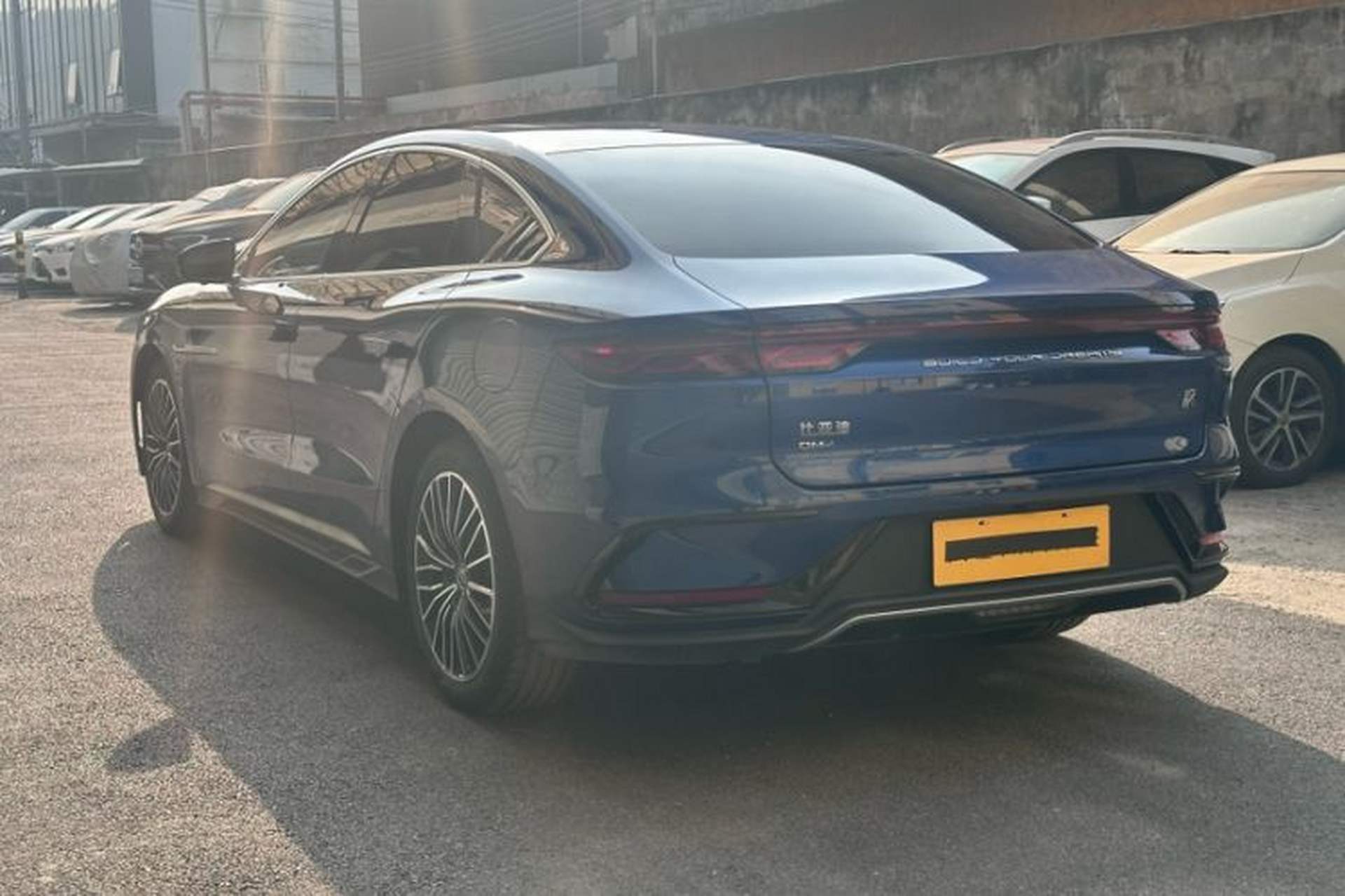 Used BYD Han 2022 DM-i 121KM Luxury Model Exterior 7