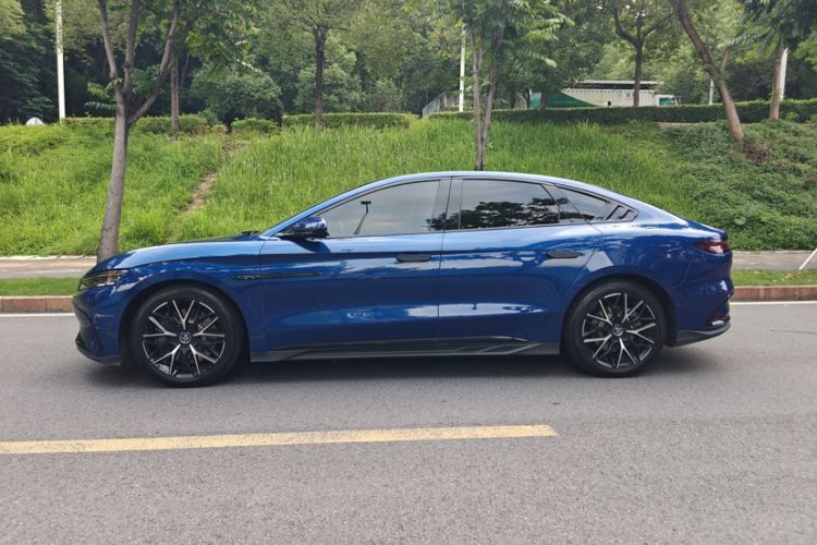 Used BYD Han 2022 EV Genesis Edition 610KM All-Wheel Drive Premium Model Exterior 7