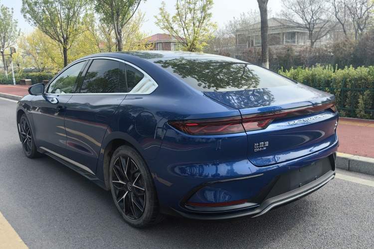 Used BYD Han 2022 DM-p 202km Four-Wheel Drive Flagship Model Exterior 7