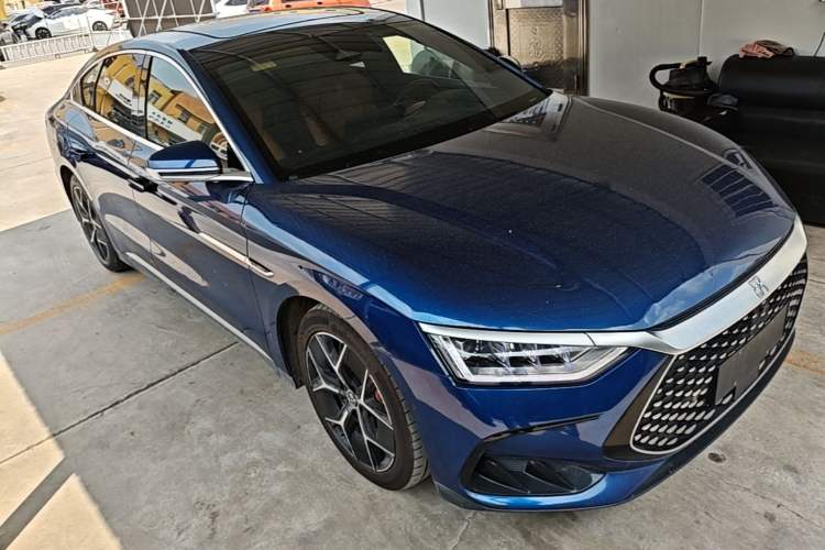 Used BYD Han 2022 DM-i 242km Flagship Model Front Right 45 Deg
