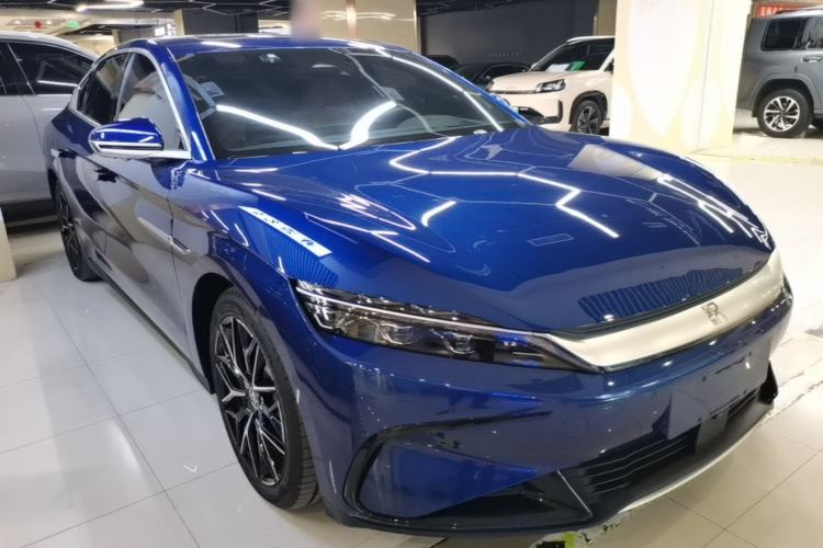 Used BYD Han 2022 EV Genesis Edition 610KM All-Wheel Drive Premium Model Front Right 45 Deg