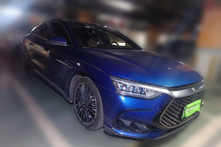 Used BYD Han 2022 DM-i 121KM Luxury Model Front Right 45 Deg