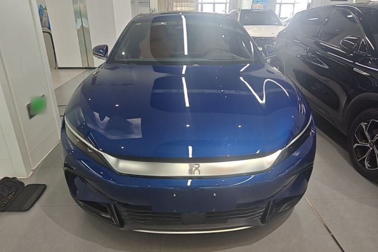 Used BYD Han 2022 EV Genesis Edition 715KM Front-Wheel-Drive Prestige Model Front