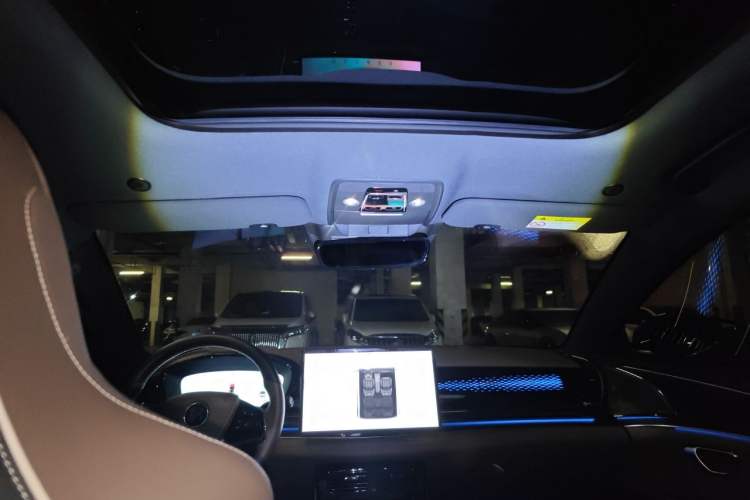 Used BYD Han 2022 DM-i 121KM Luxury Model Headliner