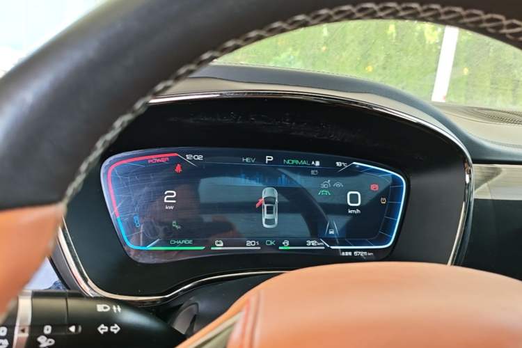Used BYD Han 2022 DM-i 242km Flagship Model Instrument Cluster