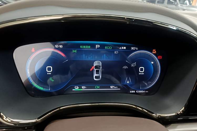 Used BYD Han 2022 EV Genesis Edition 715 km Front-Wheel-Drive Flagship Model Instrument Cluster
