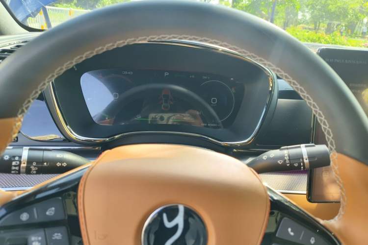 Used BYD Han 2022 DM-i 121KM Luxury Model Instrument Cluster