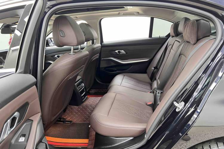 Used BYD Han 2022 EV Genesis Edition 715KM Front-Wheel-Drive Prestige Model Interior 6