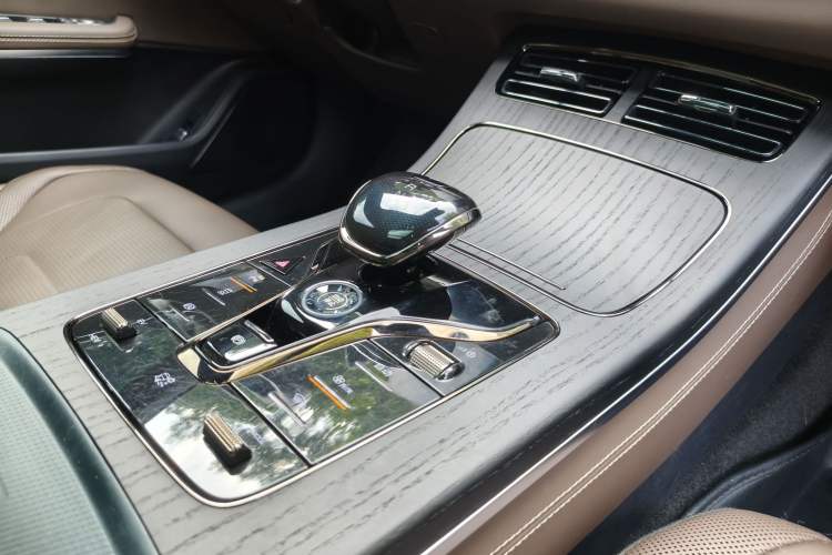 Used BYD Han 2022 DM-i 121KM Luxury Model Interior 7