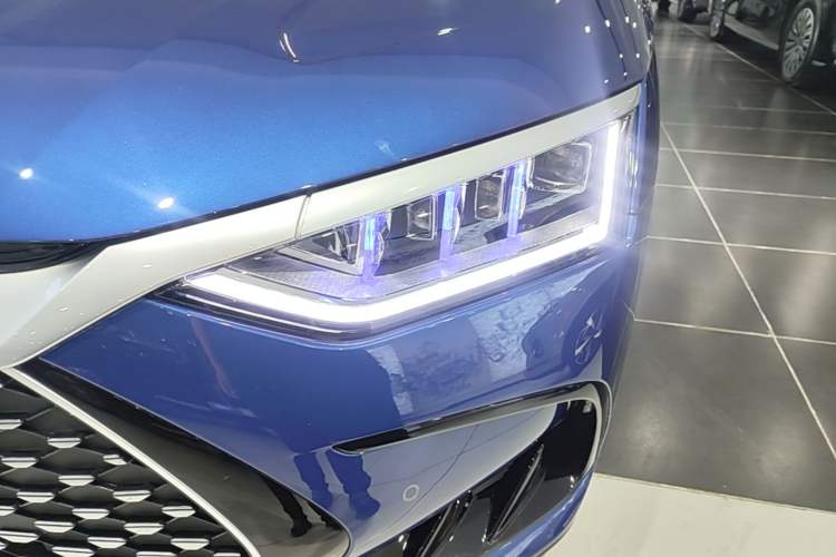 Used BYD Han 2022 DM-i 121KM Prestige Model Left Front Headlight
