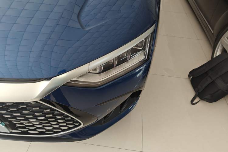 Used BYD Han 2022 DM-i 121KM Luxury Model Left Front Headlight