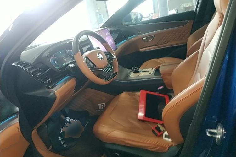 Used BYD Han 2022 EV Genesis Edition 715 km Front-Wheel-Drive Flagship Model Left Front Seat
