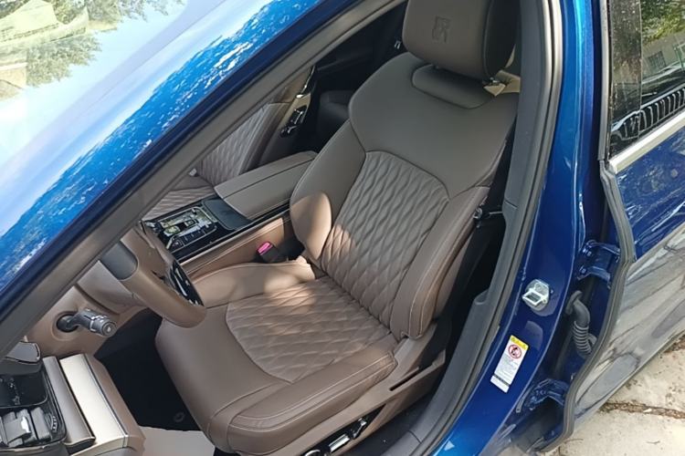 Used BYD Han 2022 EV Genesis Edition 715KM Front-Wheel-Drive Prestige Model Left Front Seat