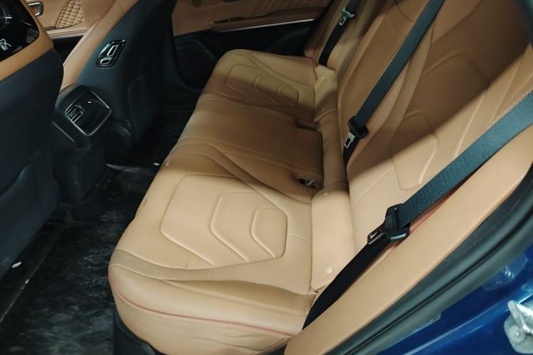 Used BYD Han 2022 EV Genesis Edition 715KM Front-Wheel-Drive Prestige Model Left Rear Seat