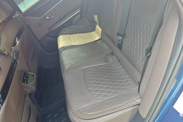 Used BYD Han 2022 EV Genesis Edition 610KM All-Wheel Drive Premium Model Left Rear Seat