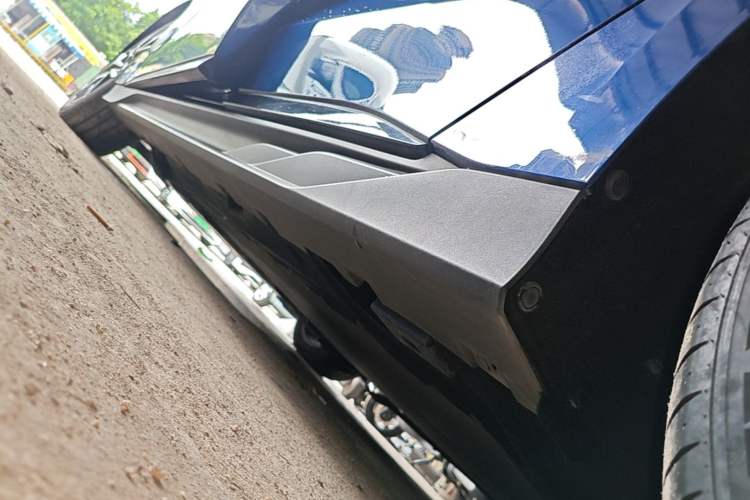 Used BYD Han 2022 EV Genesis Edition 610KM All-Wheel Drive Premium Model Left Side Sill