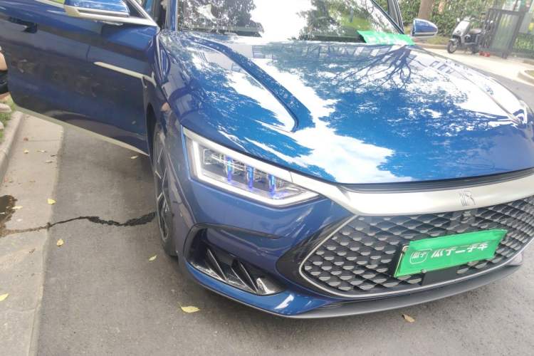 Used BYD Han 2022 DM-i 242km Flagship Model Right Front Headlight