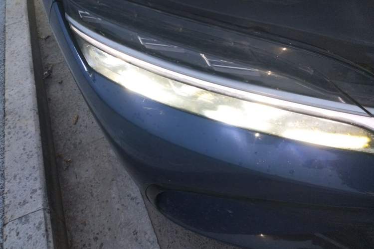 Used BYD Han 2022 EV Genesis Edition 610KM All-Wheel Drive Premium Model Right Front Headlight