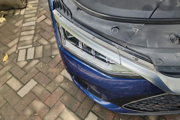 Used BYD Han 2022 DM-i 121KM Prestige Model Right Front Headlight