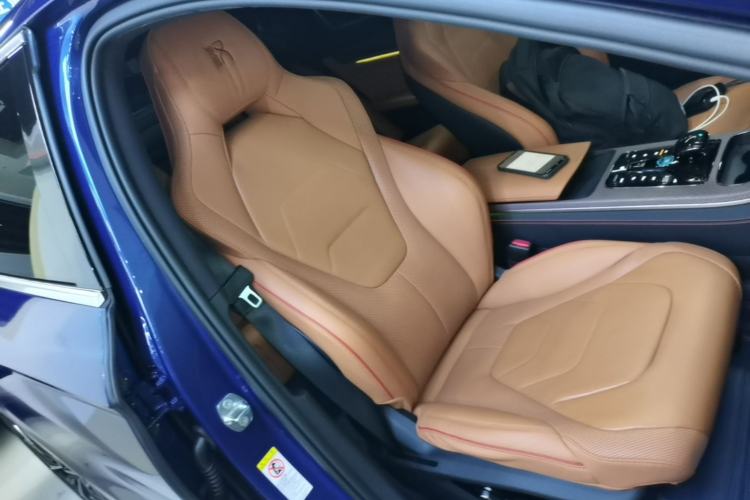 Used BYD Han 2022 EV Genesis Edition 610KM All-Wheel Drive Premium Model Right Front Seat