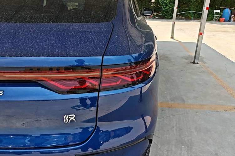 Used BYD Han 2022 DM-i 242km Flagship Model Right Rear Taillight